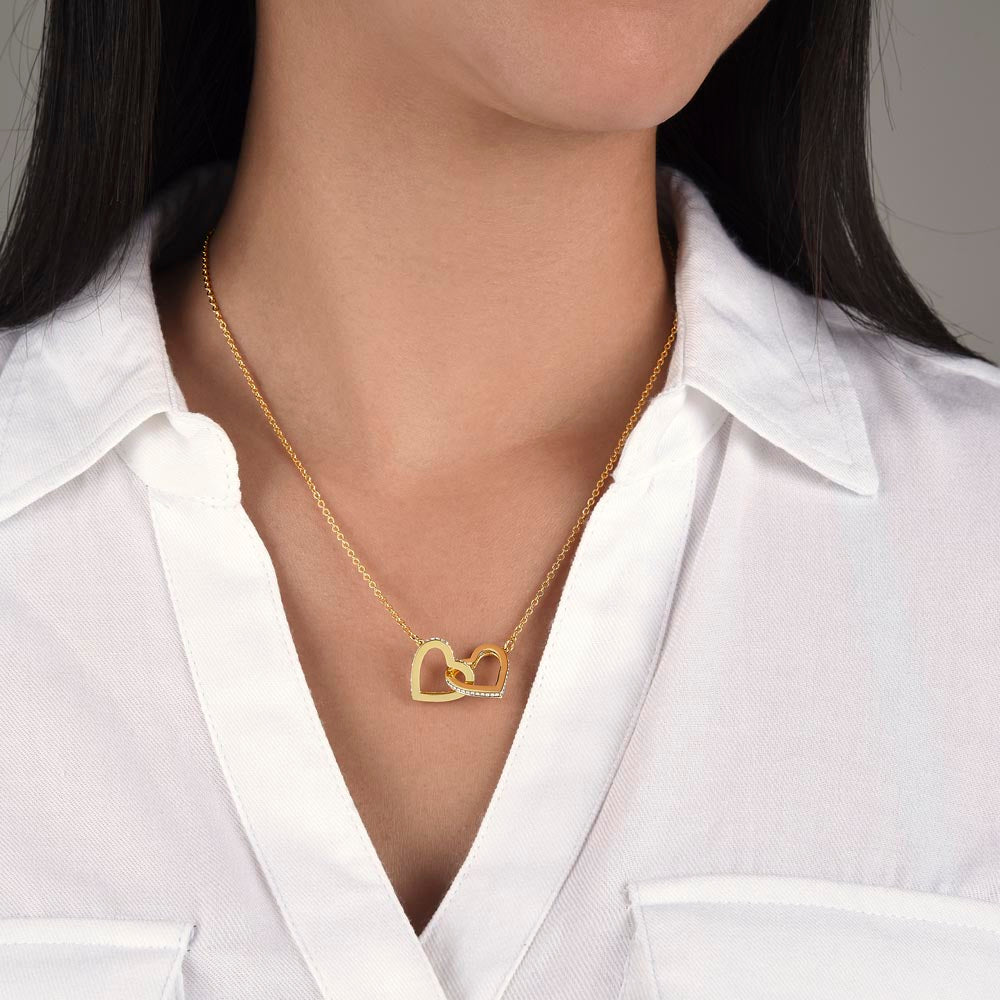 Interlocked heart neckless